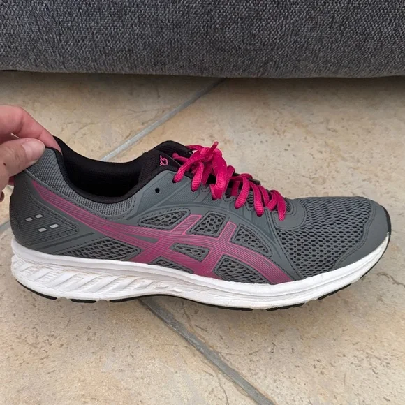 ASICS Women's Charcoal and Fuchsia Athletic Shoes - Picture 2 of 3